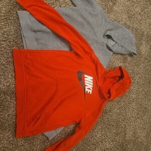 Nike Men's Red and Gray Sweaters